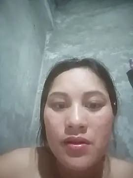 Momo-biki live cam