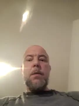 HornyDaddyMuscle live cam
