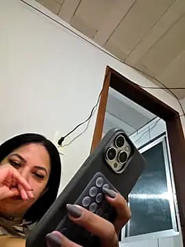millacavalona09 live cam
