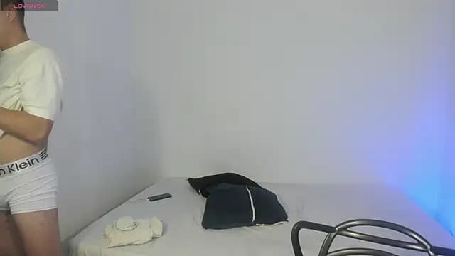Axel__fierro live cam
