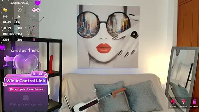 Luna_Ferrer10 live cam