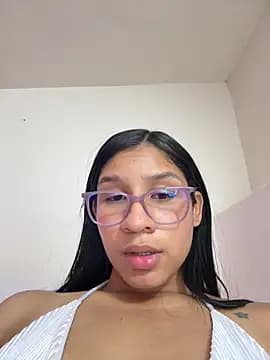 Danaeluxe live cam