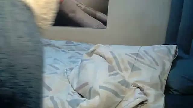 Lola-77 live cam
