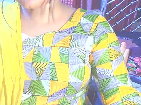 Nusrat_Faria live cam