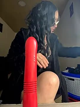 MARILYNMADELENAKOVANOVA live cam