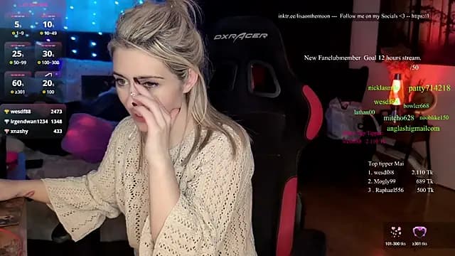 Lisaonthemoon live cam