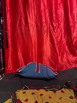 ShantelSexyYoungMilfie live cam