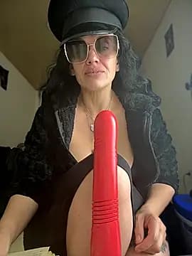 MARILYNMADELENAKOVANOVA live cam