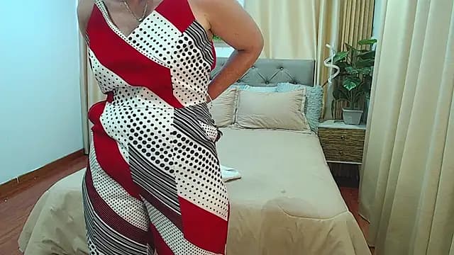 sasi_luna live cam