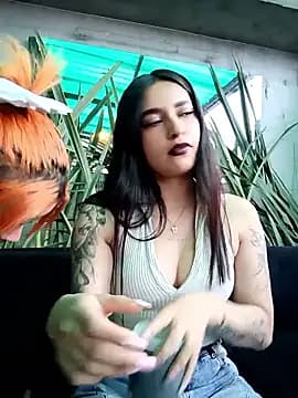 Sky__19 live cam on Stripchat