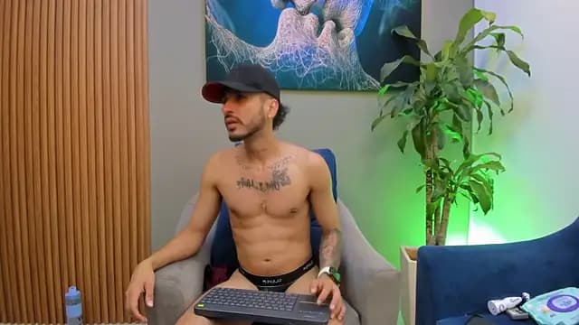 denis_winslow live cam