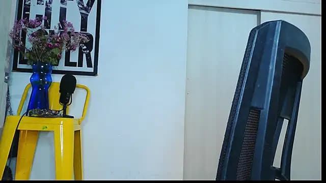 purple_em69 live cam