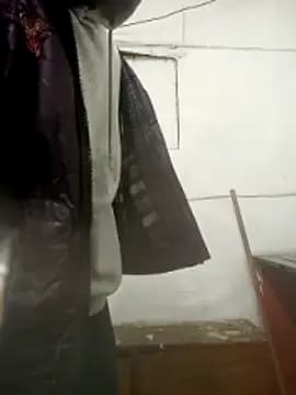 ColouredPapi live cam
