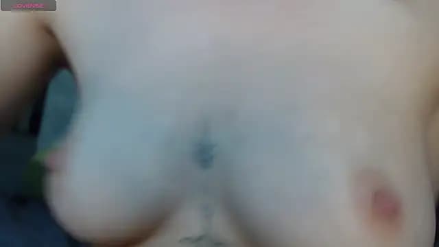 EladiaBuckel live cam