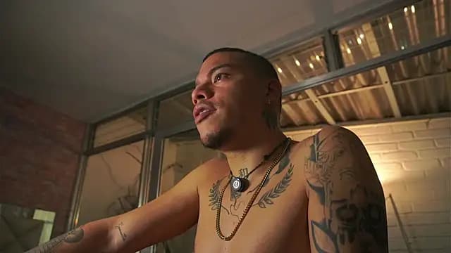 AlphaMasterXxx live cam