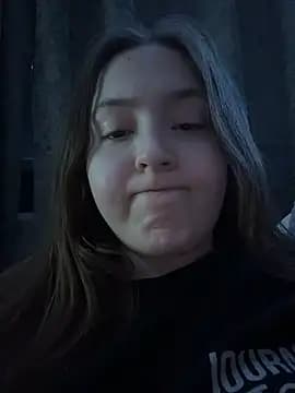 charmingggirl live cam