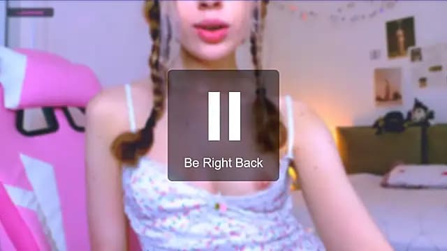 Maxine_gold live cam