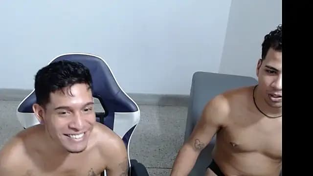 Mateo_and_Jose live cam