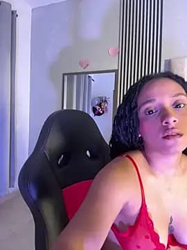 khiara_jhones live cam