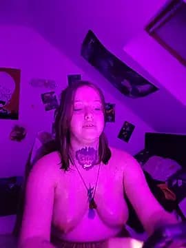 Amatrice_X live cam on Stripchat