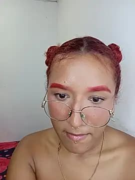 Lucero_777 live cam