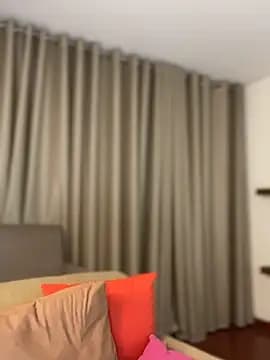 Zandrina live cam
