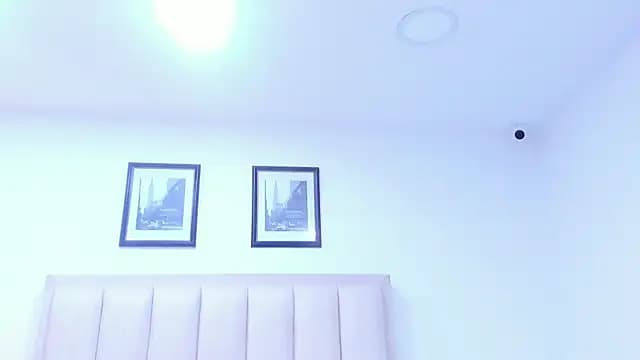 ZarayFeet live cam