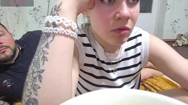 maria_and_leo live cam on Stripchat