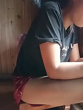 llomayy-love live cam