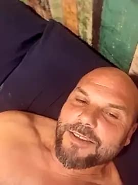 Javierchico live cam