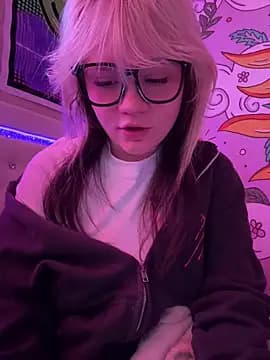 Cutiepiespanks live cam