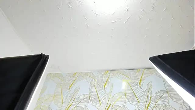 Alison_Chan_ live cam