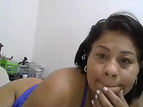 Veronica_missbigg live cam