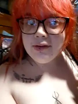 GoddessDess live cam