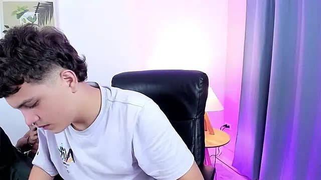 dennis_hills live cam