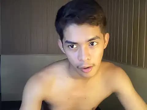 yourhotasian_jhonpol16 live cam
