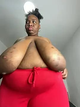 Breisy_bigboobs live cam