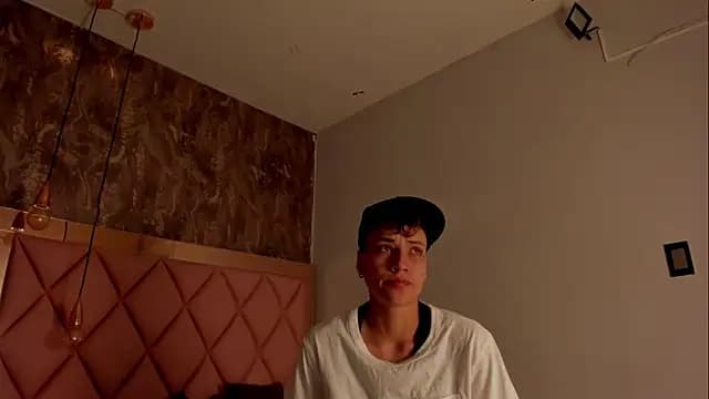 megan_100 live cam