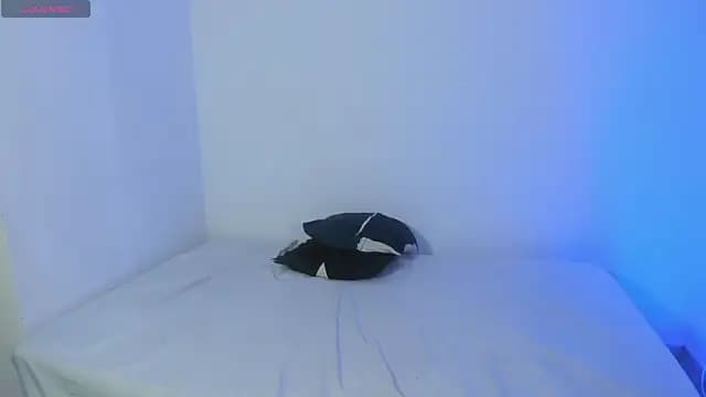 Axel__fierro live cam