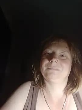 MikkiLove777 live cam