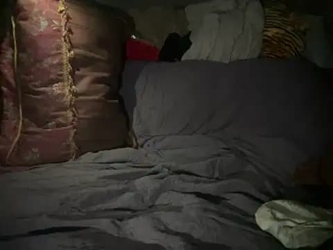 SlimeCrownzOut5 live cam