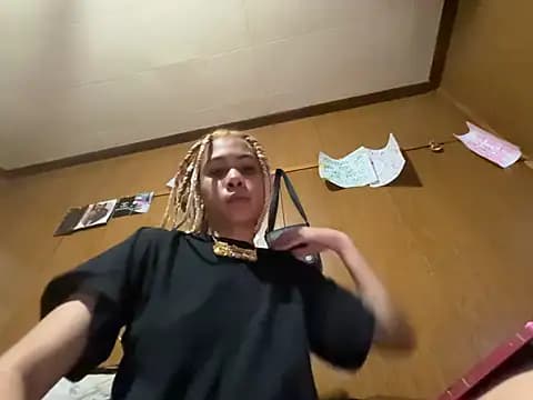 carmelbbyx22 live cam