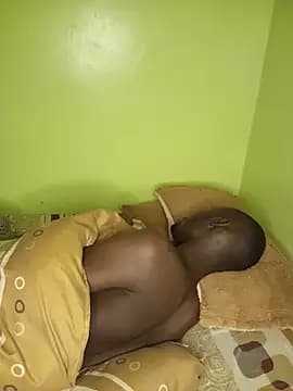 bdick2ke live cam