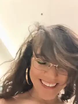 BaileyMFox live cam