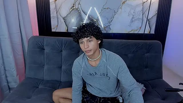 hades_derox_ live cam