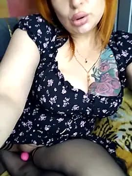 Very_sly_fox live cam