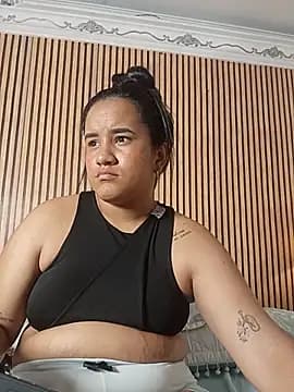 NATY_BUSTOS live cam