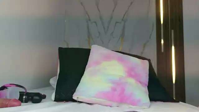 mia_099 live cam