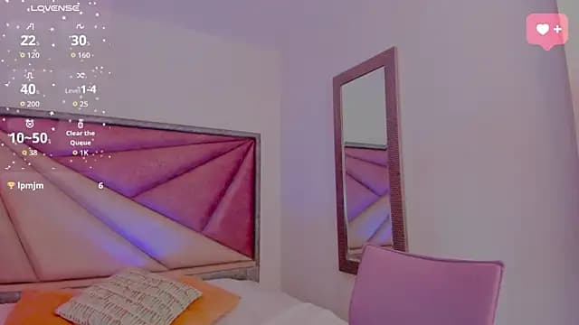 SaraWagner_ live cam