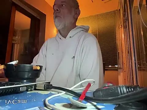 PierPesaroX live cam